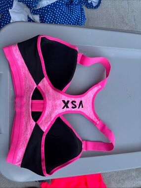 Victoria secret front close sports bra
